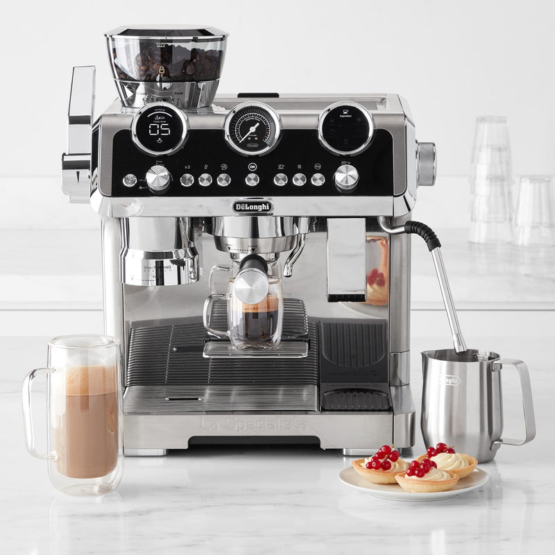 De'Longhi Package - La Specialista Maestro Sensor Grinding, Milk Frothing Espresso Machine with Espresso Glass Set