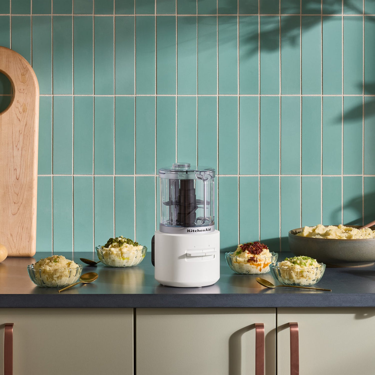 KitchenAid Cordless 12V 5 Cup Chopper in Porcelain (KFCR500PL) - image 18