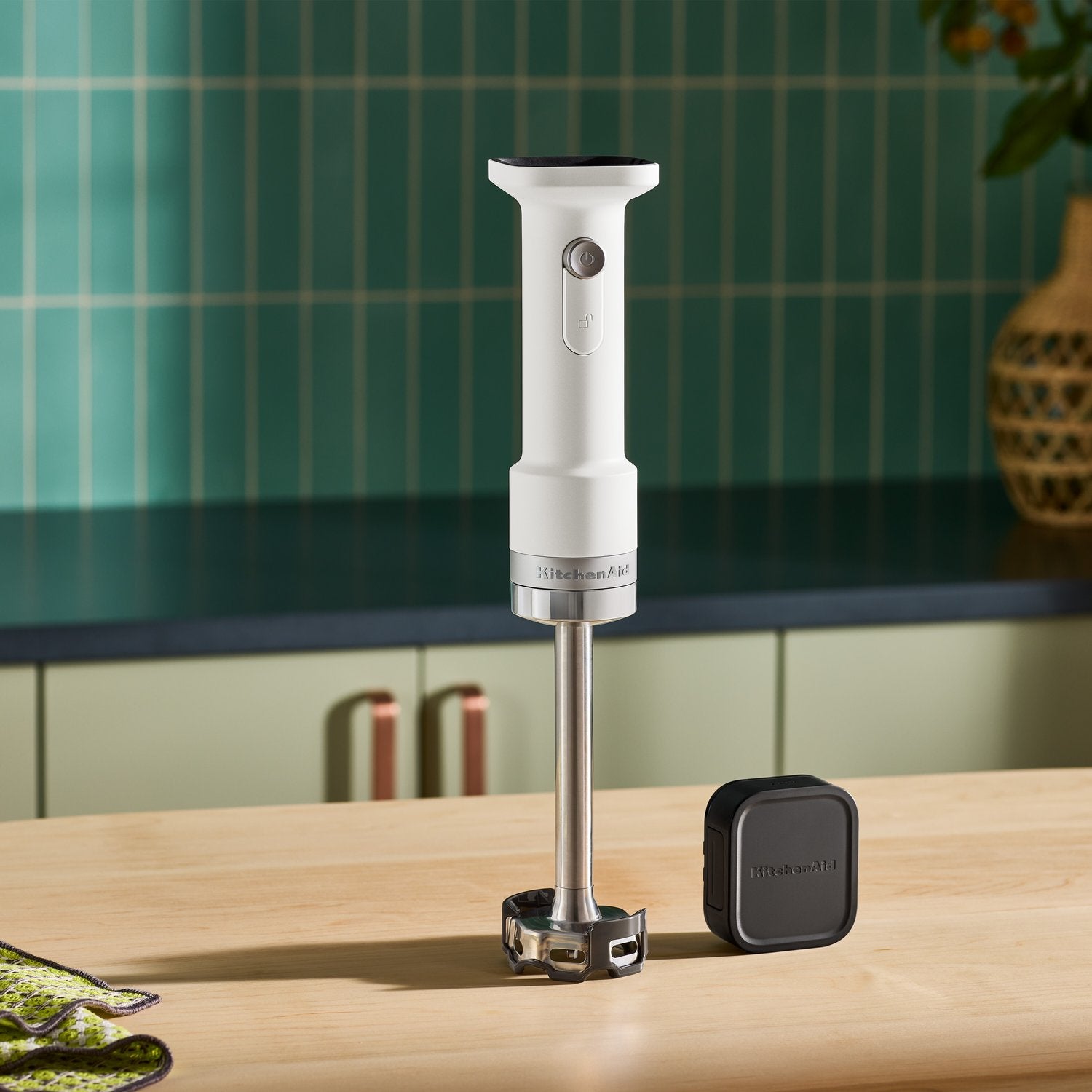 KitchenAid Go Cordless 12V Hand Blender in Porcelain (KHBRV00PL) - image 11