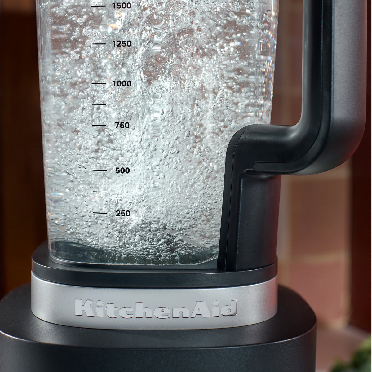 KitchenAid Pure Power Blender with 62 oz Glass Jar in Black Matte (KSB2070BM) - image 11