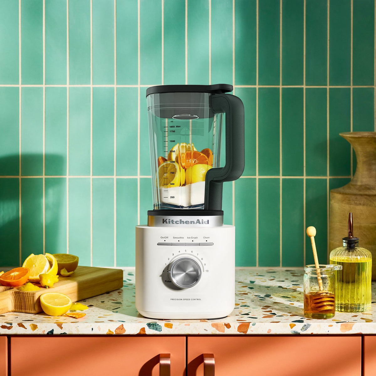 KitchenAid Pure Power Blender with 62 oz Glass Jar in Porcelain (KSB2070PL) - image 9