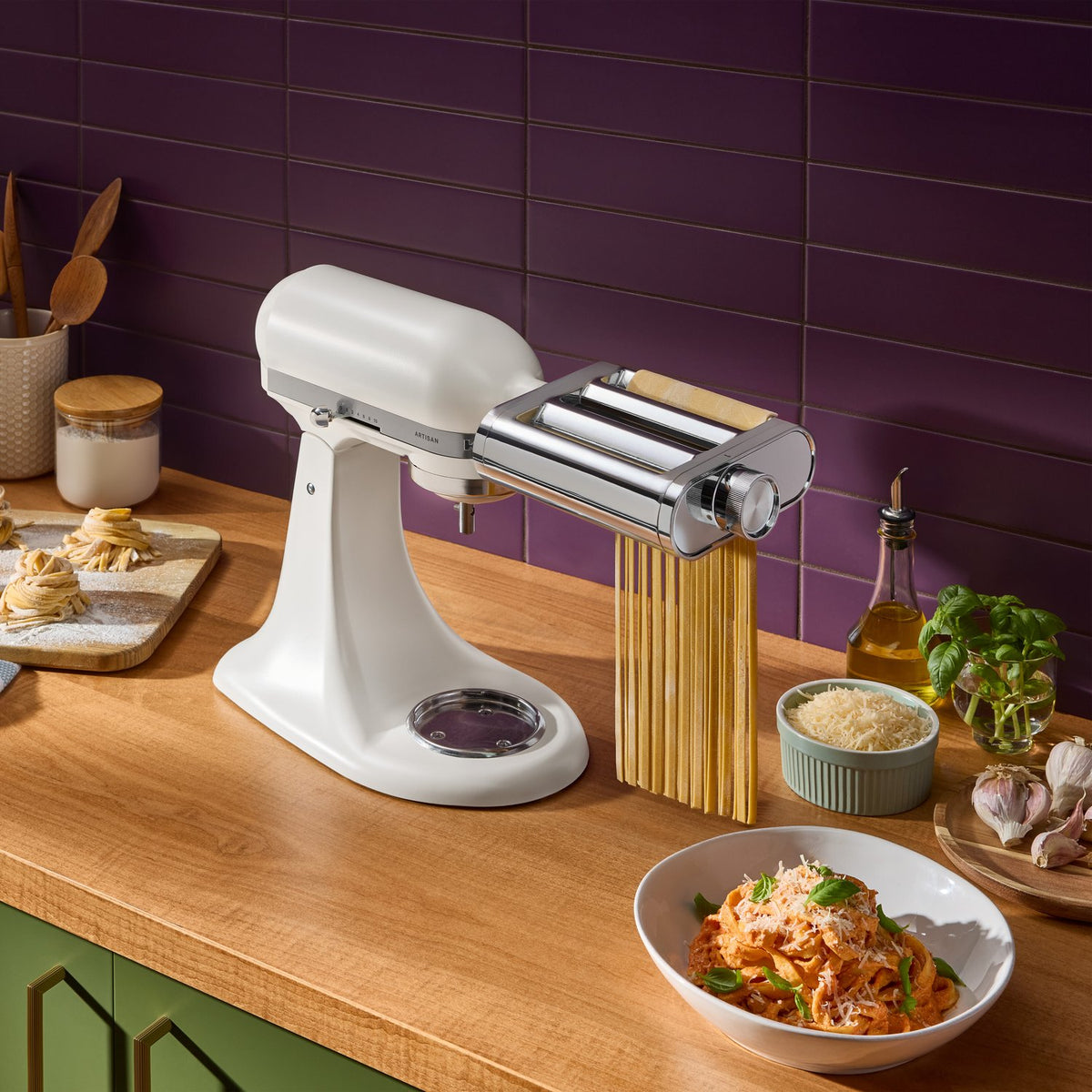 KitchenAid 3-in-1 Metal Pasta Roller and Cutter Attachment in Chrome (KSM3MPA) - image 16