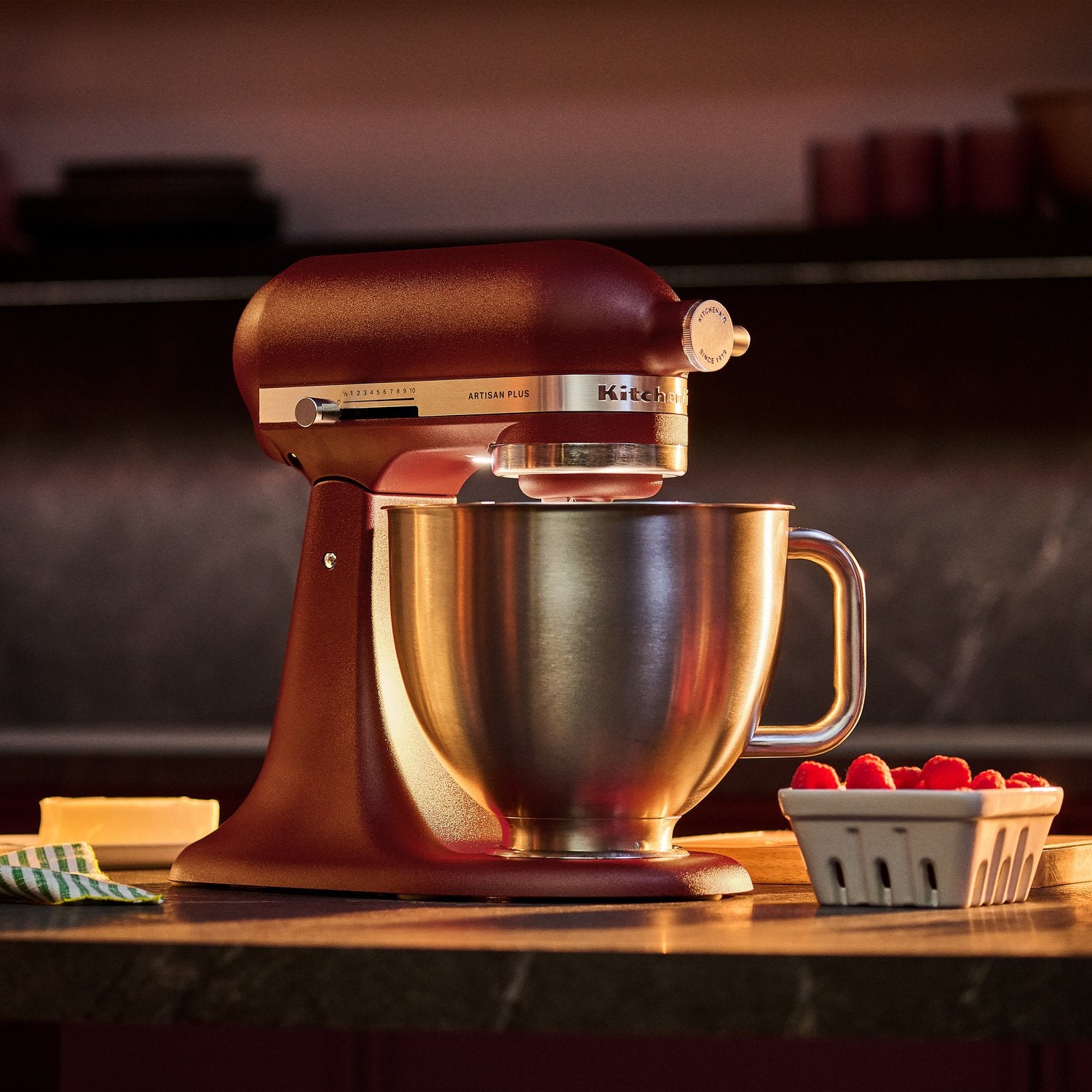 KitchenAid Artisan Plus Tilt-Head Stand Mixer in Smoked Serrano (KSM50PKVXSO) - image 10