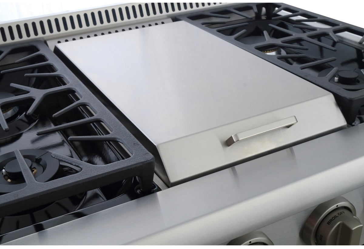 Stainless steel gas cooktop with griddle plate and dual burner grates