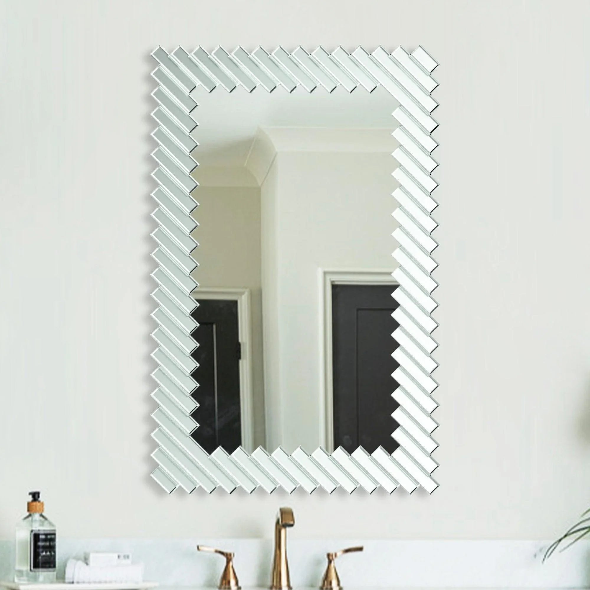 Rectangular wall mirror with silver slat frame and reflective glass panel