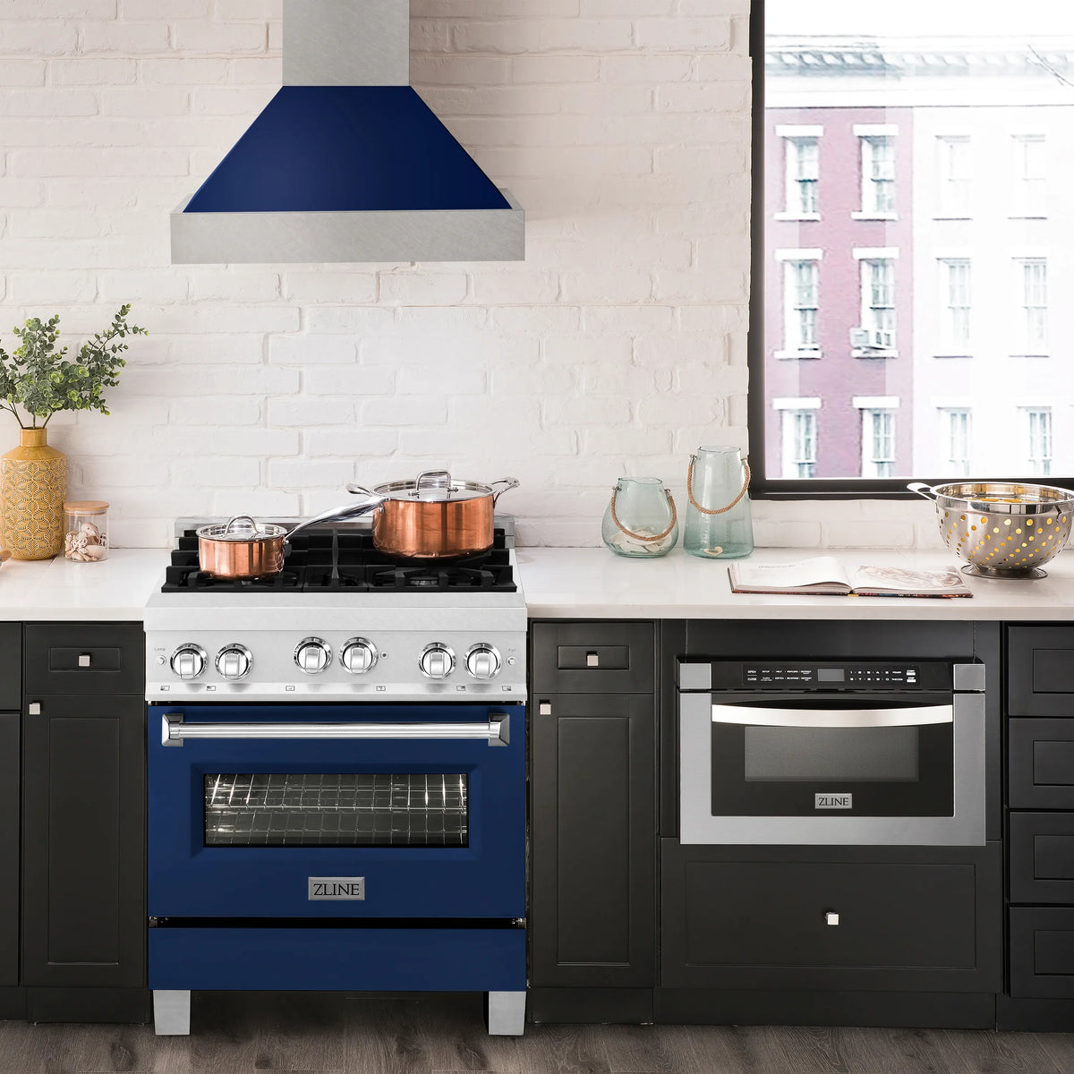 ZLINE 30-inch Legacy Series Dual Fuel Range in Fingerprint Resistant Satin Stainless Steel with Blue Gloss Door in a kitchen