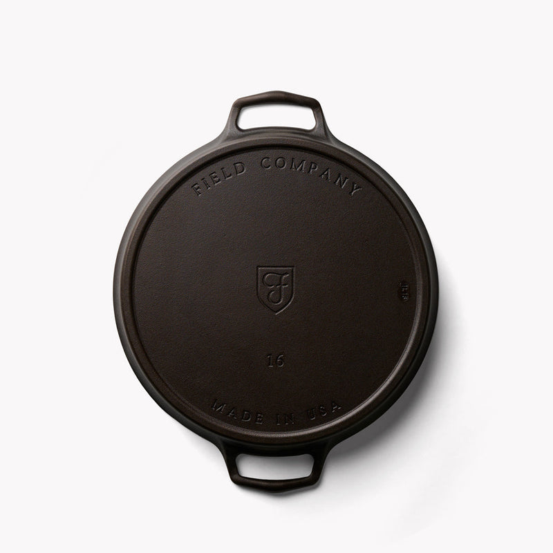 Field Company No.16, 16 ¾”-Inches Double-Handled Cast Iron Skillet