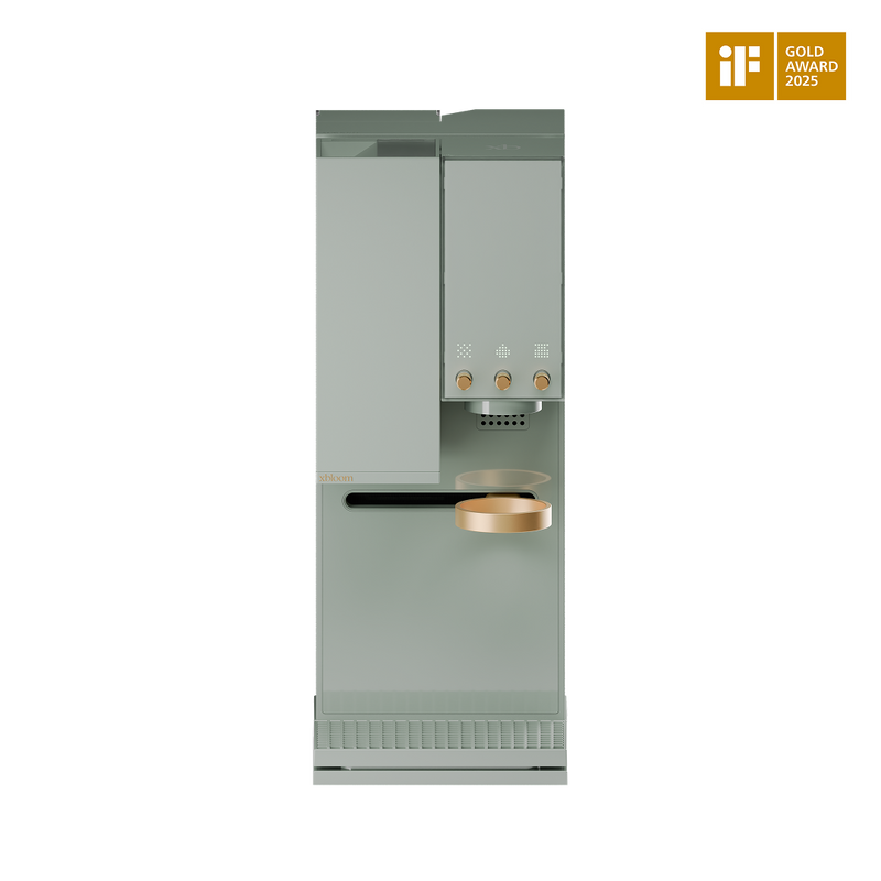 xBloom Studio Smart Automatic Pour Over Coffee Maker with Built-in Grinder and Scale