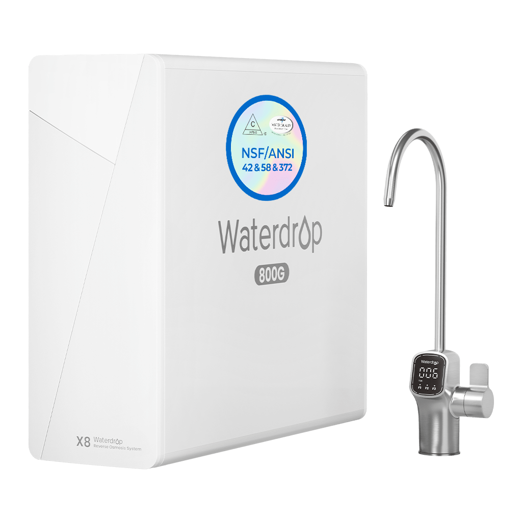 White under-sink Waterdrop 800G RO system with stainless faucet and digital display
