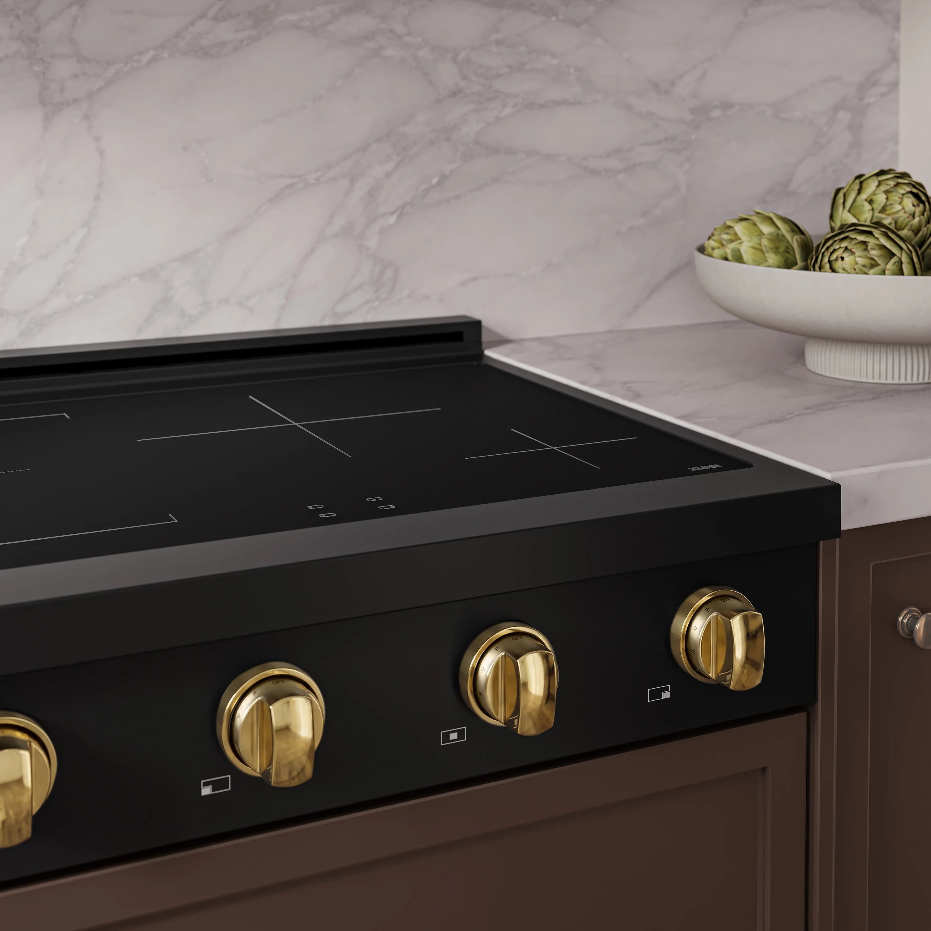 ZLINE Autograph Edition 30-Inch Paramount Induction Rangetop with 4 Element Cooktop in Black Stainless Steel and Polished Gold Accents (SINRTBZ-30-G)