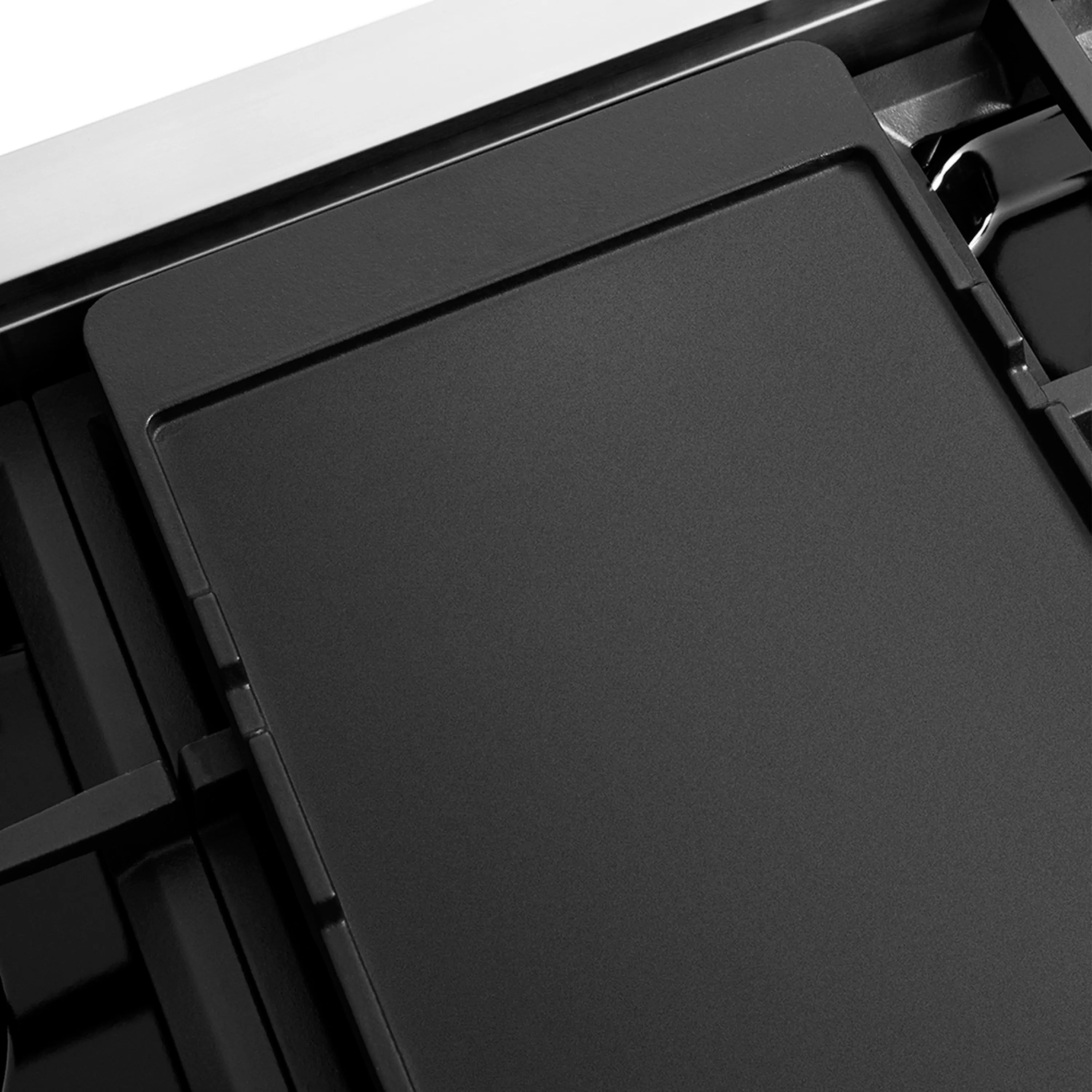 Black flat griddle insert for the gas range cooktop