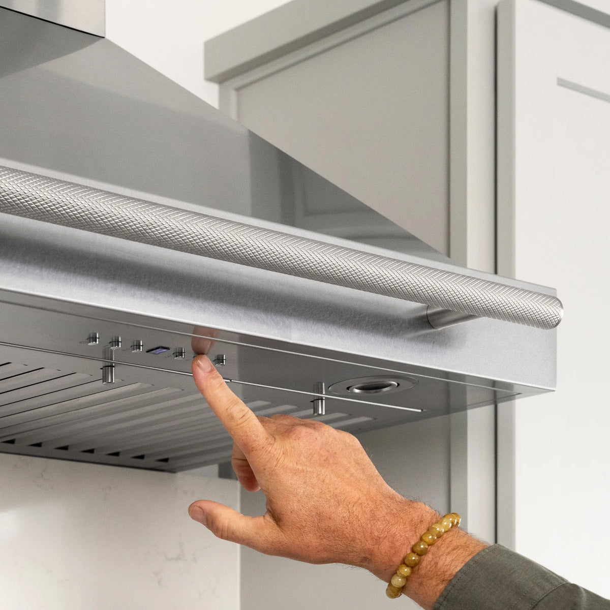 ZLINE Wall Mount Range Hood Helix Handle in Stainless Steel