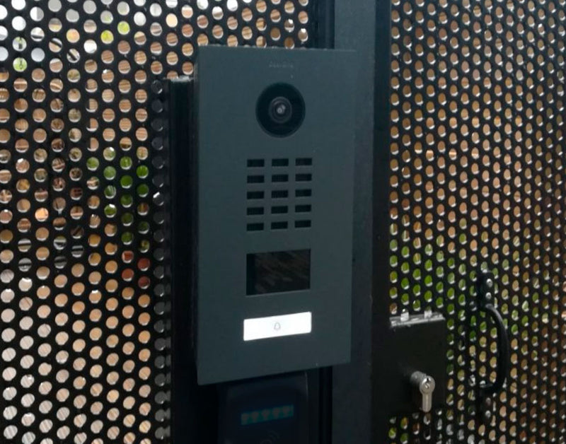 DoorBird D2101V IP Video Door Station, 1 Call Button in Anthracite Grey, RAL 7016