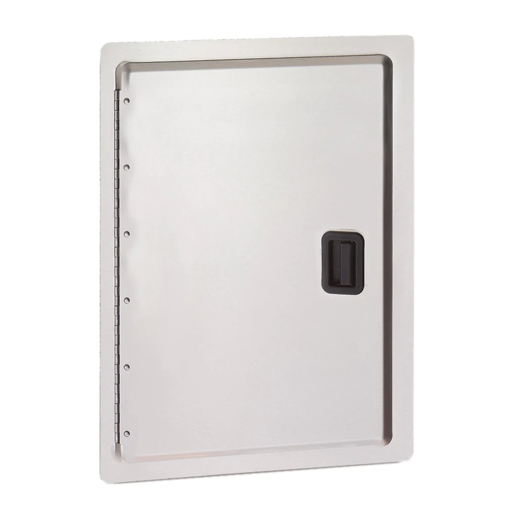 Stainless single access door with recessed latch, rectangular frame