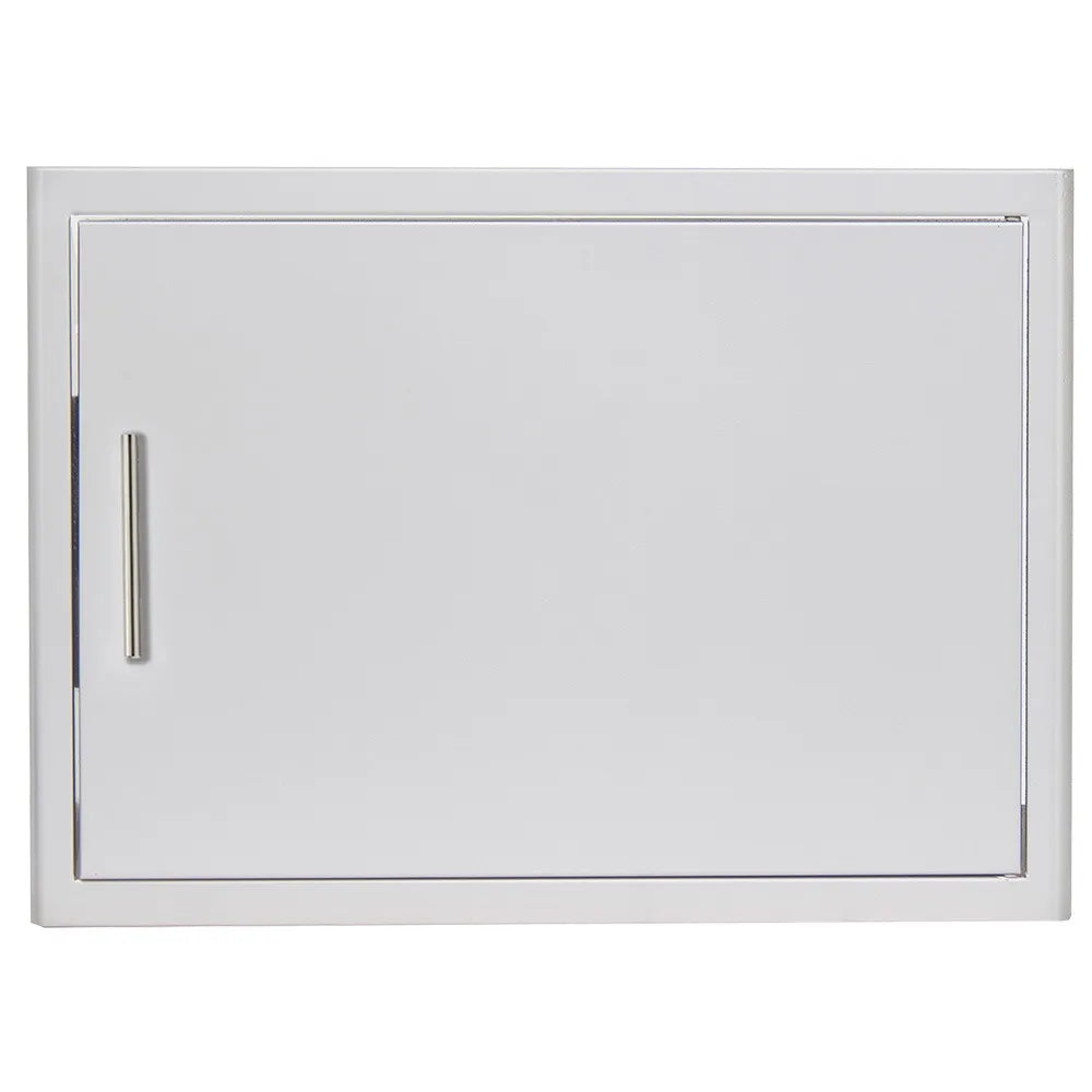 Metal horizontal access door, right-hinged, single door with pull handle