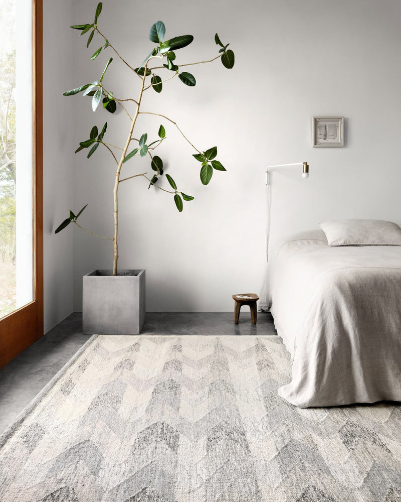 Loloi Evelina Collection - Contemporary Hand Woven Rug in Pewter & Silver (EVE-02)