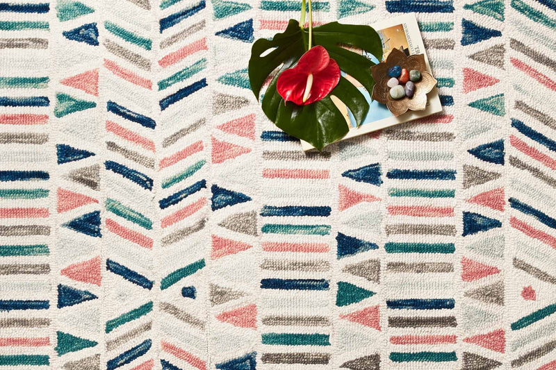 Justina Blakeney x Loloi Hallu Collection - Contemporary Hooked Rug in Ivory & Multi (HAL-01)