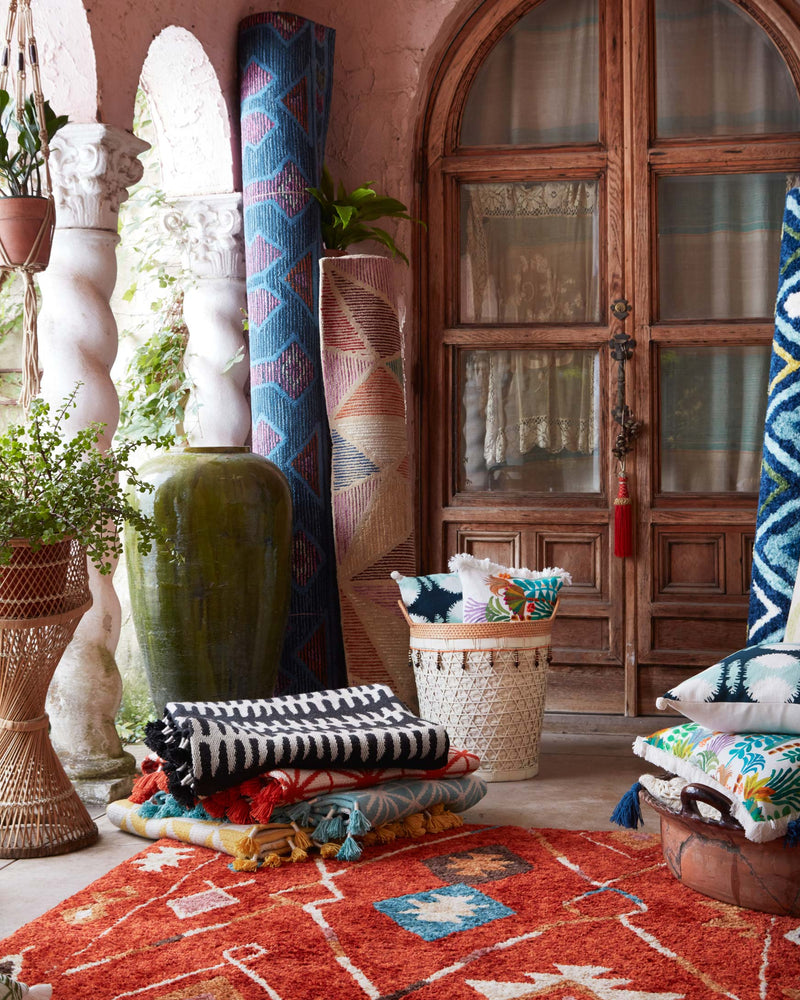 Justina Blakeney x Loloi Kahelo Collection - Contemporary Hand Woven Rug in Black & Grey (KH-02)