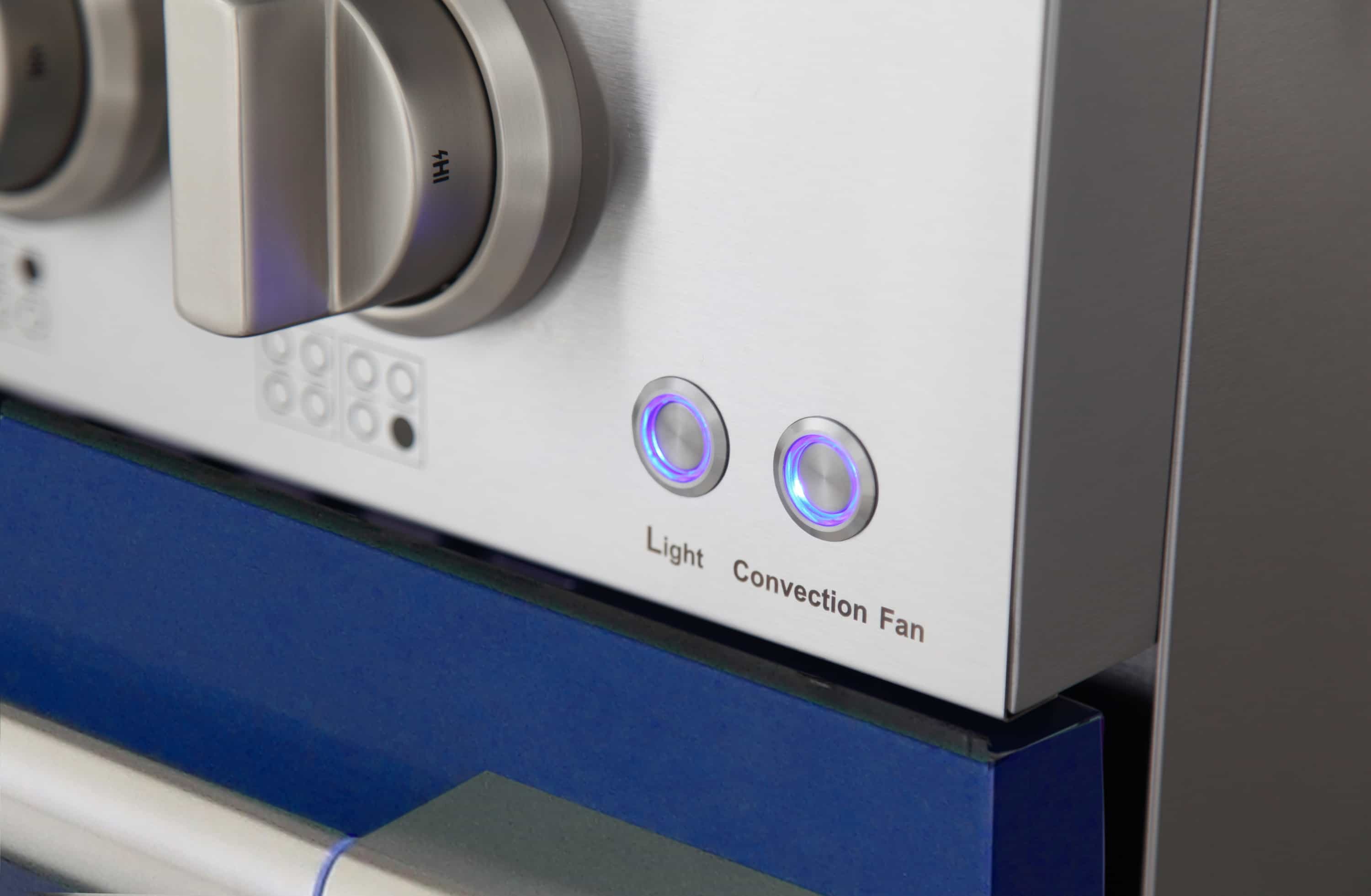 Kucht dual fuel range control panel with Light and Convection Fan buttons