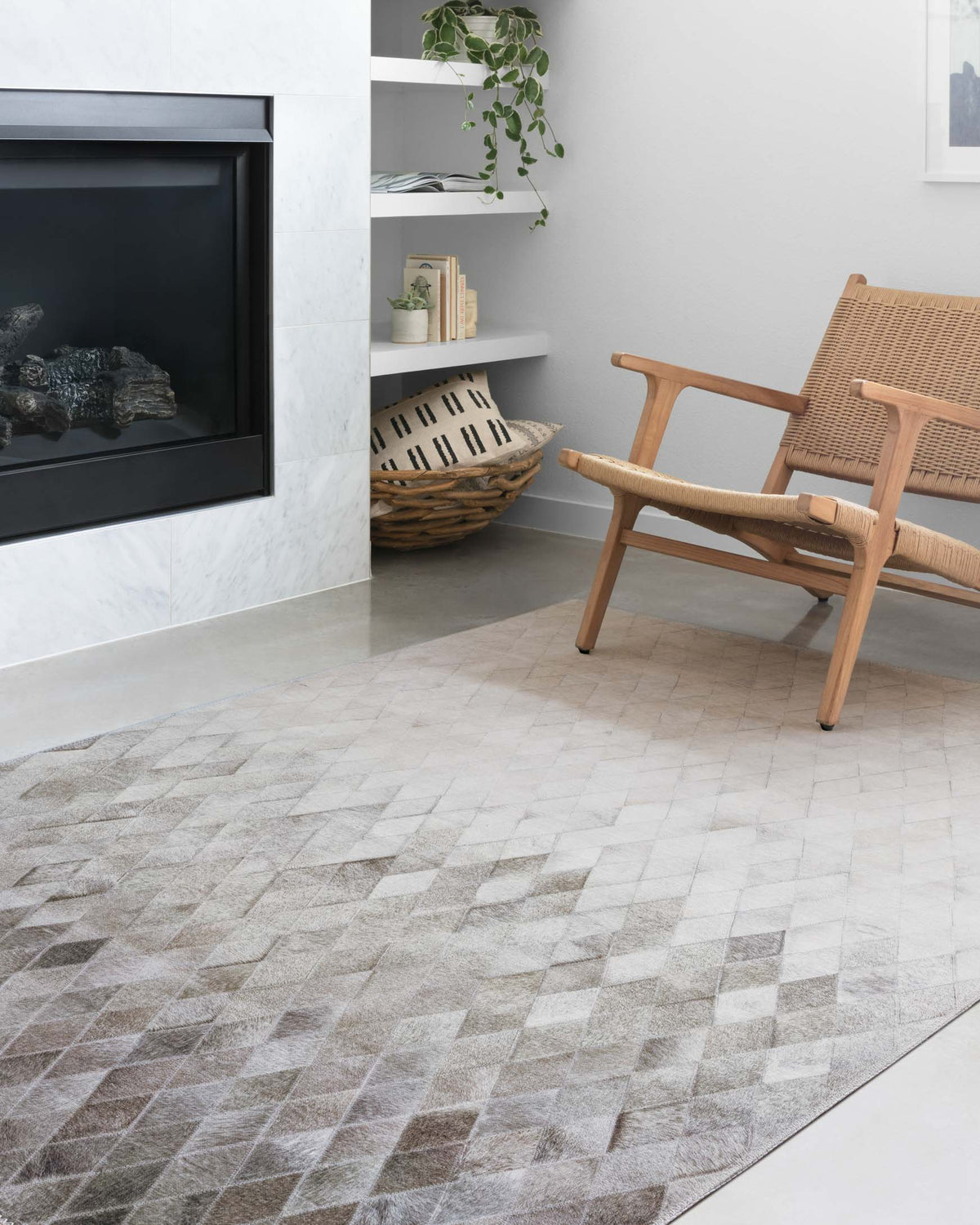Sand and taupe geometric diamond rug, corner view with textured low pile