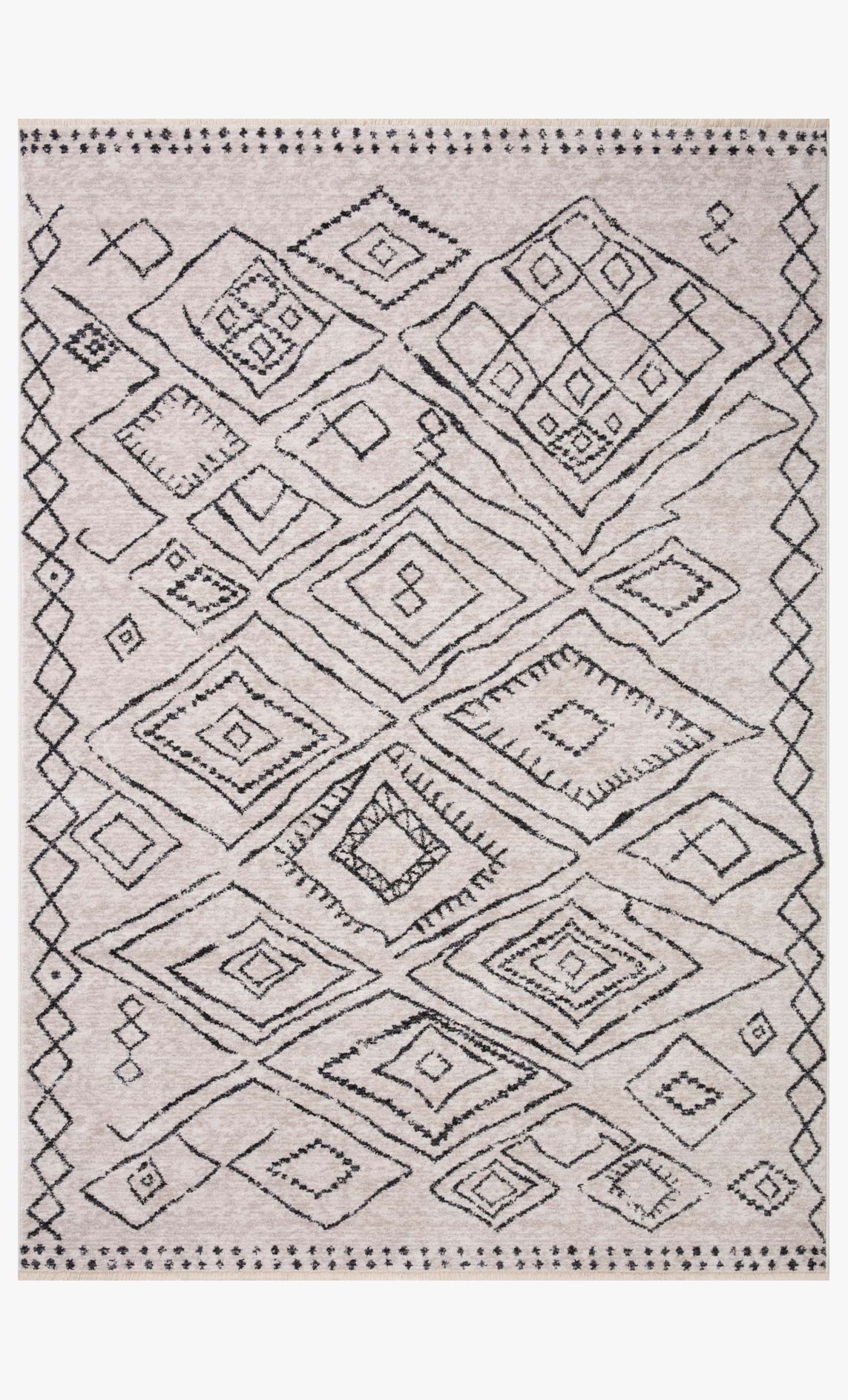 Traditional power-loomed rug with dove base and charcoal geometric diamond pattern