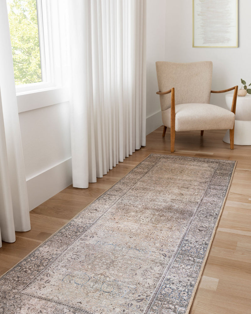 Loloi II Wynter Collection - Traditional Power Loomed Rug in Silver & Charcoal (WYN-03)