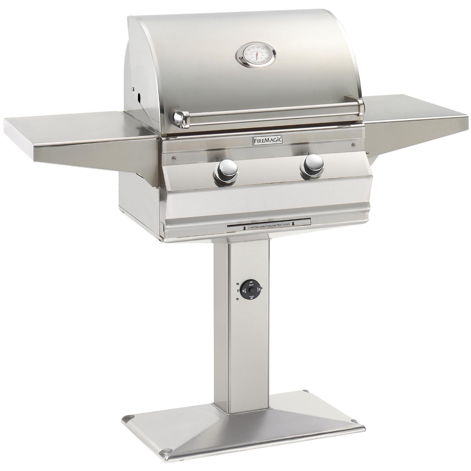 Stainless freestanding gas grill with side shelves and analog thermometer