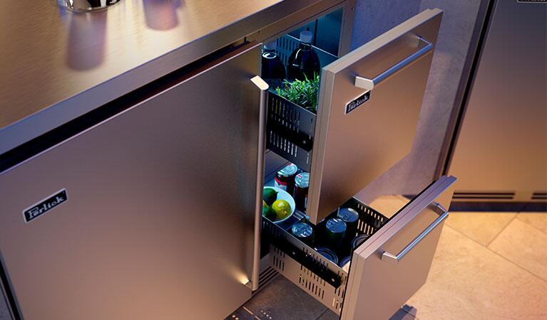 Perlick Signature Series 15-Inch Outdoor Built-In Counter Depth Drawer