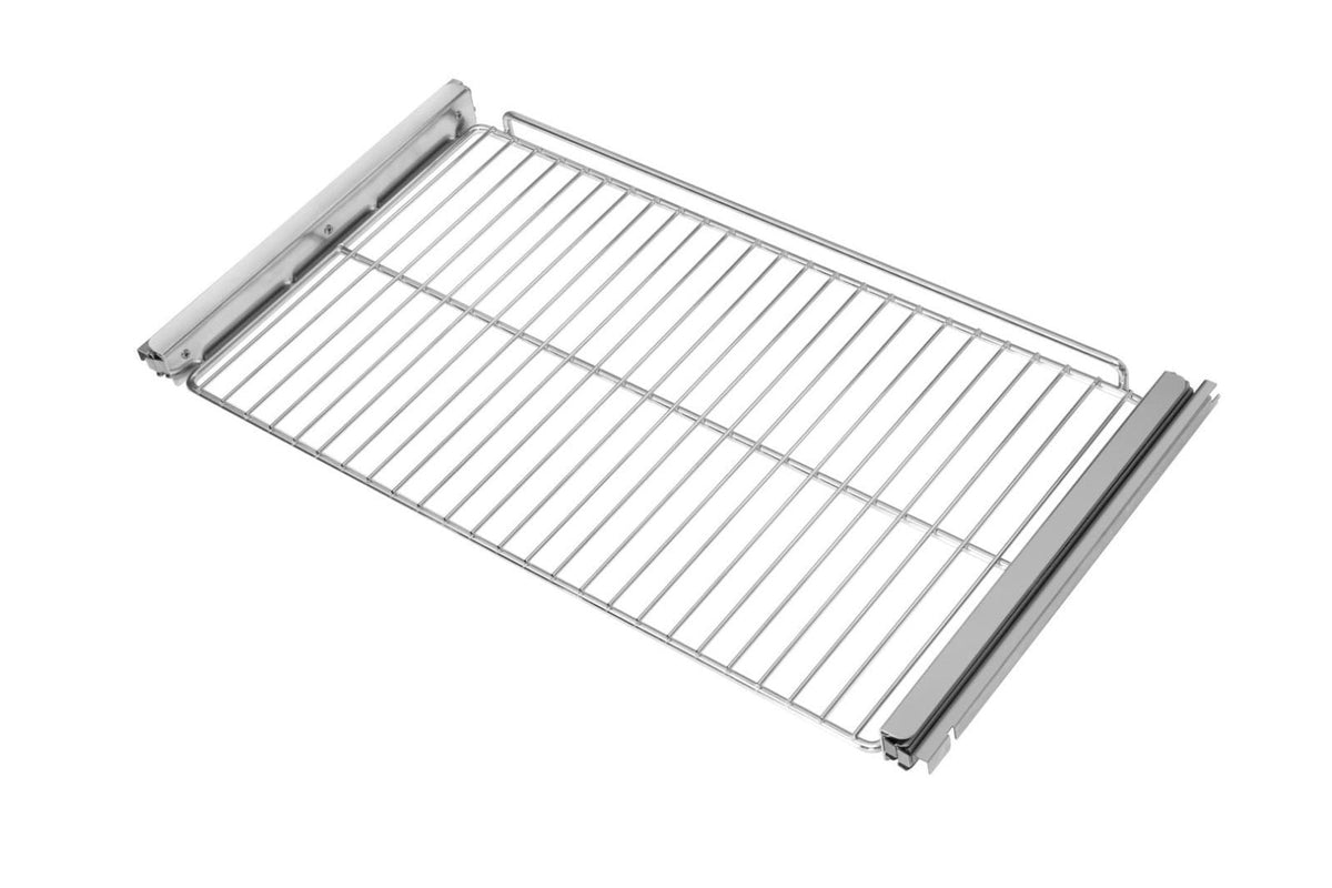 Retractable wire oven rack with side rails and flat shelf grid