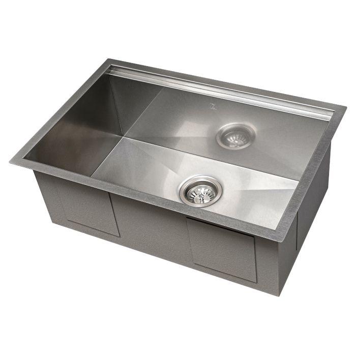 Stainless steel single-bowl undermount kitchen sink with two round strainers