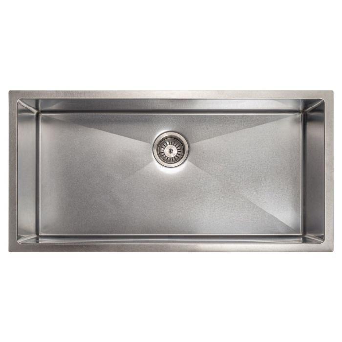 Single-bowl stainless steel kitchen sink with round drain and undermount mounting rim