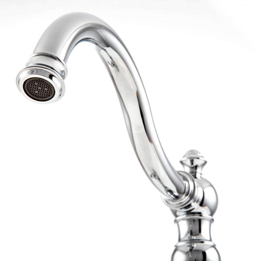 Chrome faucet spout with aerator head and curved neck